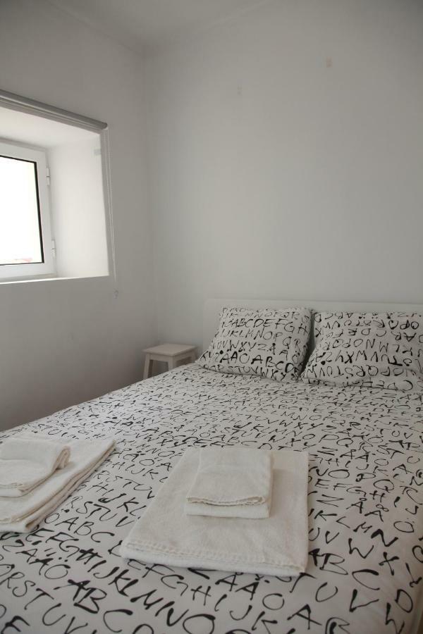 Tiles Square Apartments - Desterro Flats