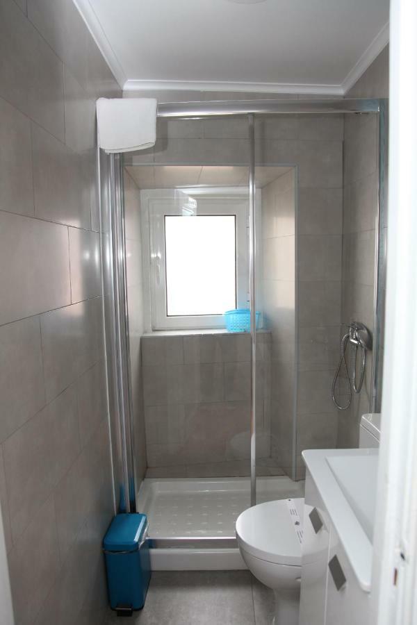 Tiles Square Apartments - Desterro Flats